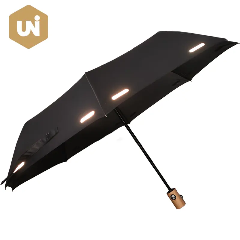 Ombrello con strisce riflettenti